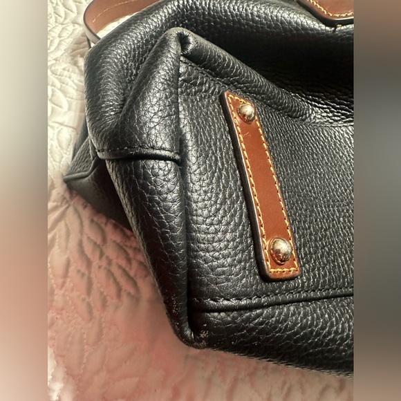 Dooney & Bourke black & brown leather shoulder bag with gold “C” ring/clasp. - Picture 2 of 13